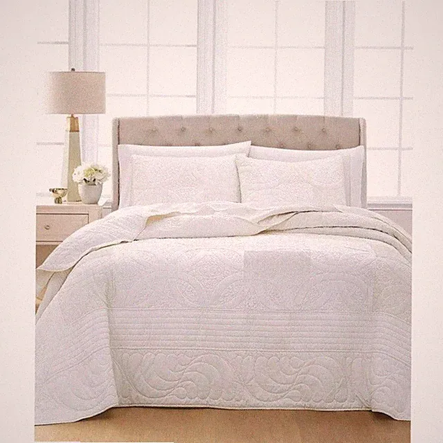 Full Size Bedspread -Martha Stewart Wedding Rings 100% Cotton