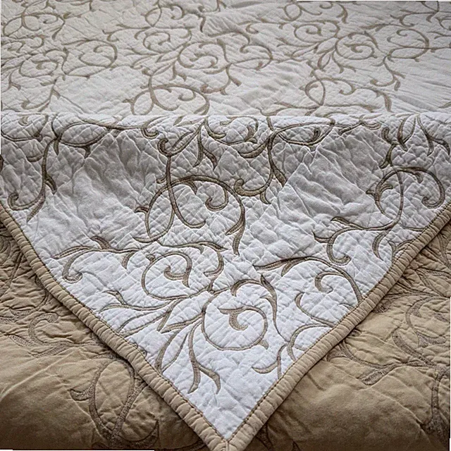 Martha Stewart Chateau Twin Quilt 62x82 100% Cotton Reversible Neutral