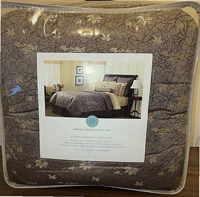 Martha Stewart Collection Kyoto Garden 24-Piece Bedding Set. Brand New. 2008