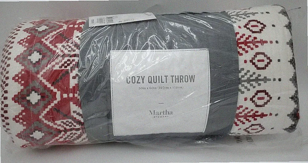 Martha Stewart Collection Red 50 X 60 Cozy Quilted Throw