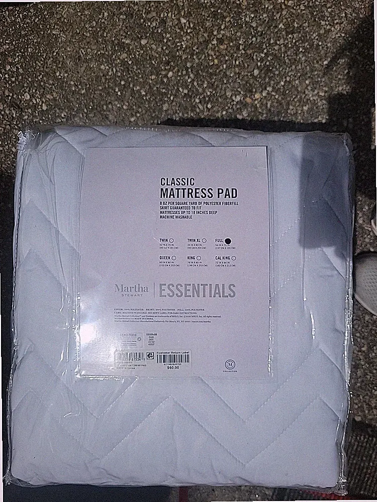 Martha Stewart Essential FULL Mattress Pad Cover White NEW