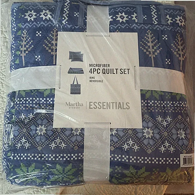 Martha Stewart Essentials 4-Piece Quilt and Tote Bag Set King