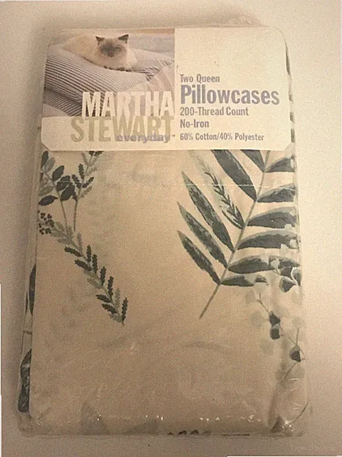 Martha Stewart Everyday 2 Pillowcase QUEEN Size 230 Thread Count Light Green NOS