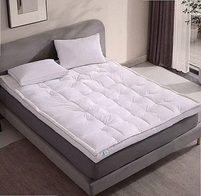 Martha Stewart Top 3 in Featherbed Mattress Topper 233 TC Queen White @
