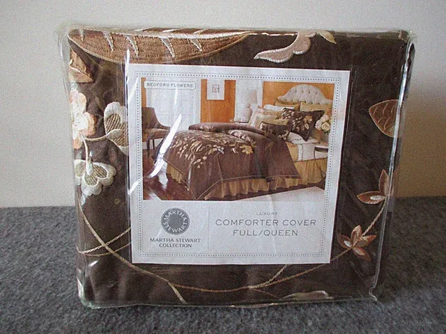 NEW MARTHA STEWART COLLECTION COMFORTER COVER (DUVET) BEDFORD FLOWERS FULL/QUEEN