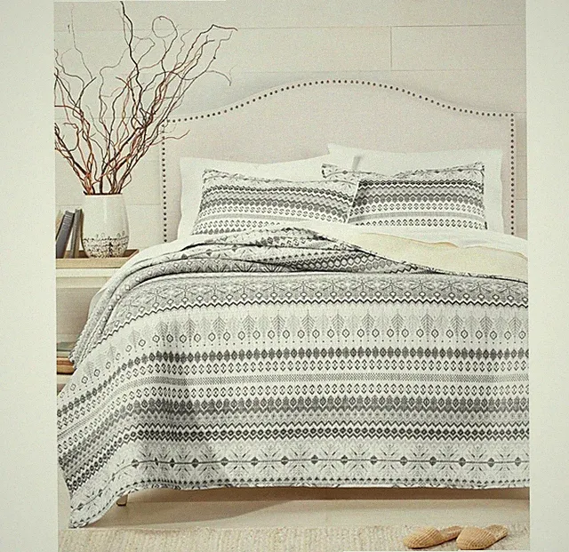 NEW Martha Stewart Fair Isle Quilted Reversible Flannel Quilt 100% Cotton TWIN
