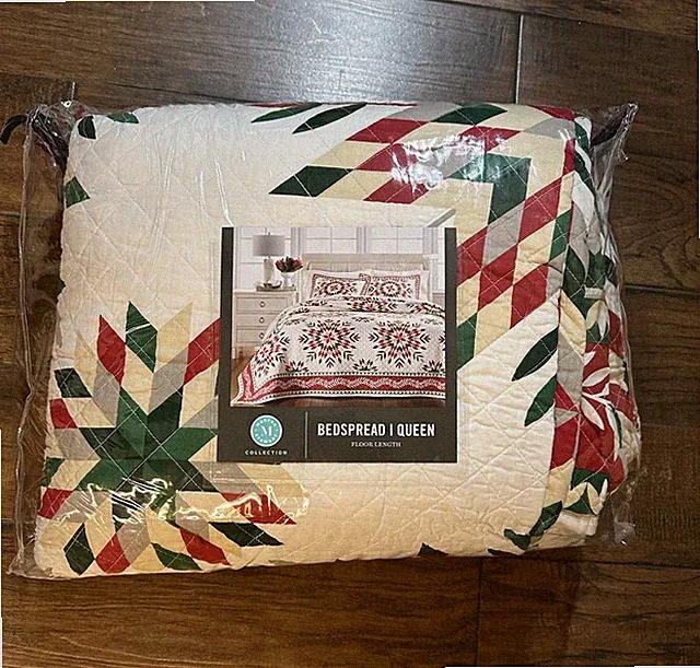 New Martha Stewart Holiday Snow Flake Queen Bedspread Only