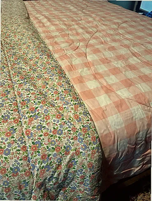 NEW Vintage Martha Stewart Multi Floral & Pink Check Reversible Queen Comforter