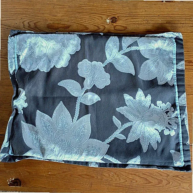 Set 2 Martha Stewart Collection Brocade Standard Shams Art Nouveau Elegant